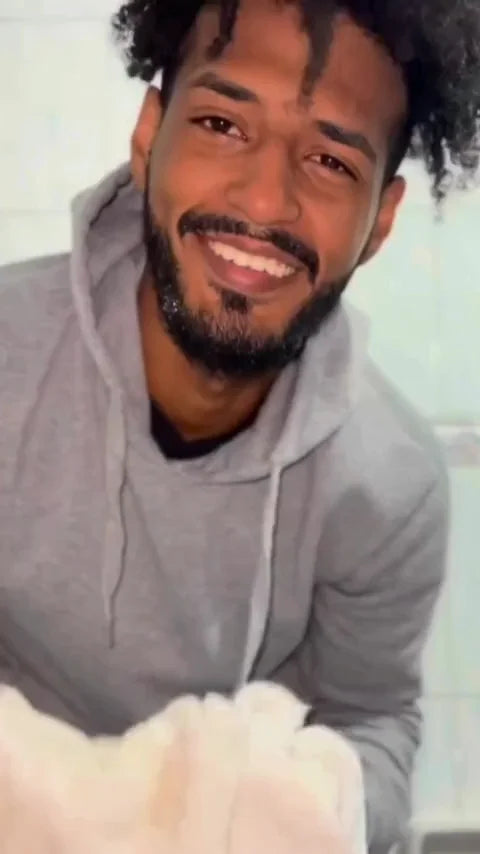 Omar using setu skincare